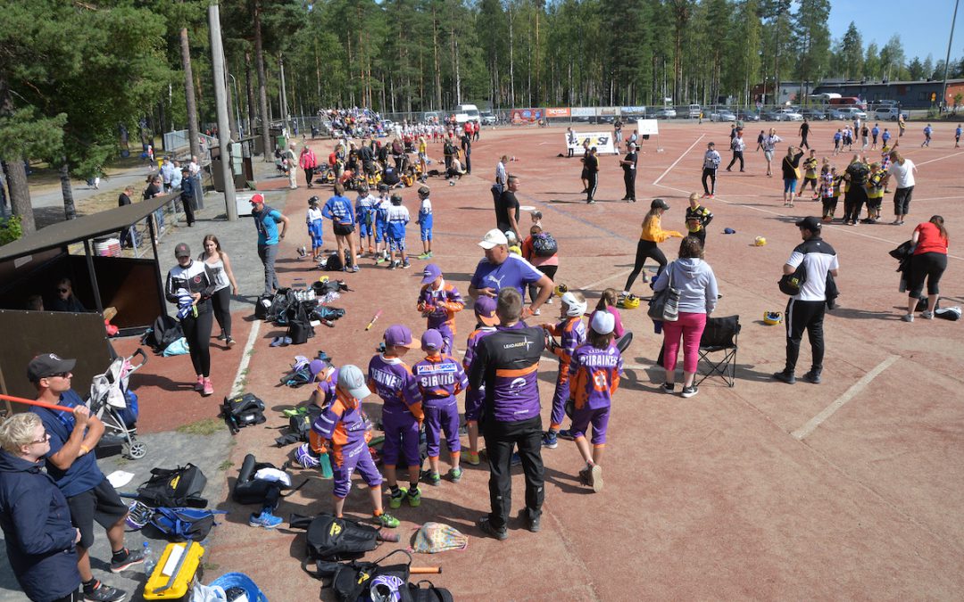 Haku avattu: Pesäpalloliitto myöntää tukea junioripäällikön tai toiminnanjohtajan palkkaamiseksi