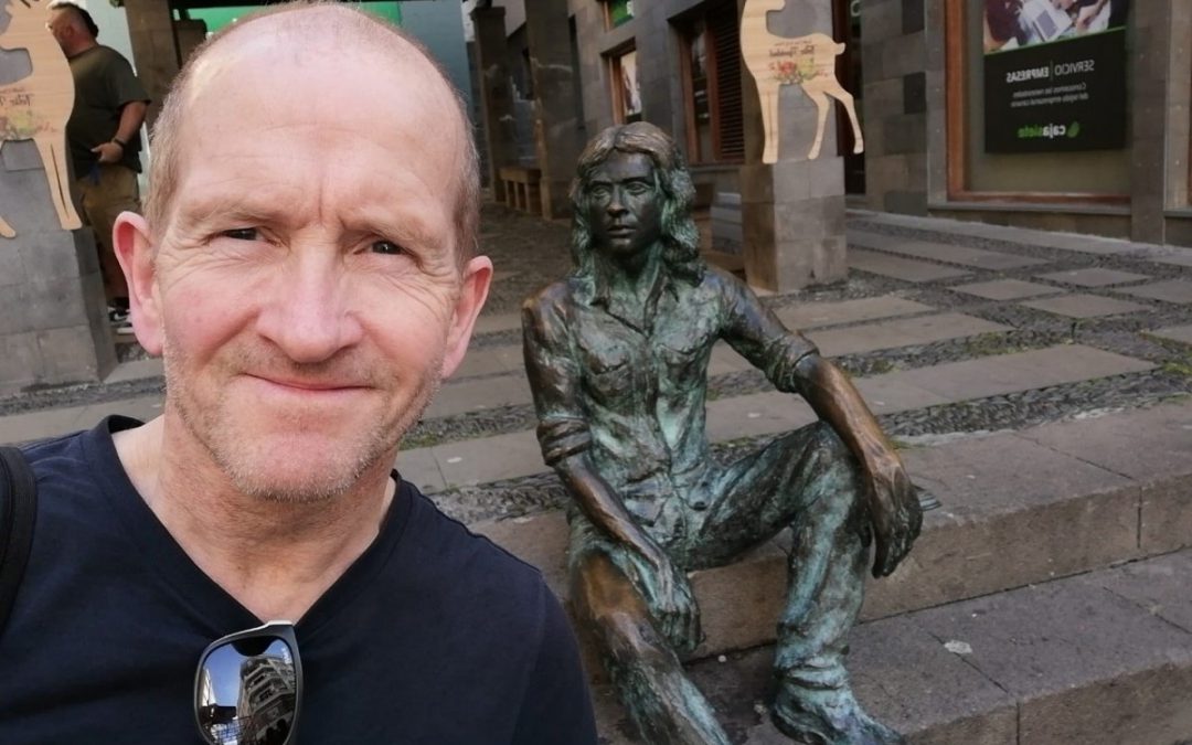Ilkka Herola maajoukkueen mukana, Eddie Edwards, Anza Mertaranta ja superpesismatsi – Imatralle tuodaan ”talvinen sirkus keskelle kesää”